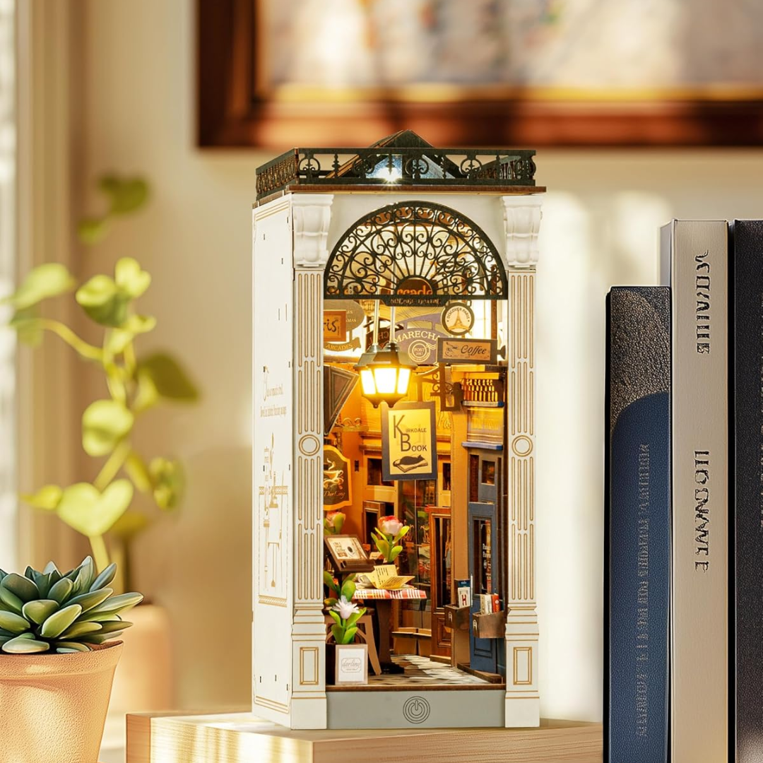 Gift idea — Arcade Dating DIY book nook kit as a present for readers and DIY fans